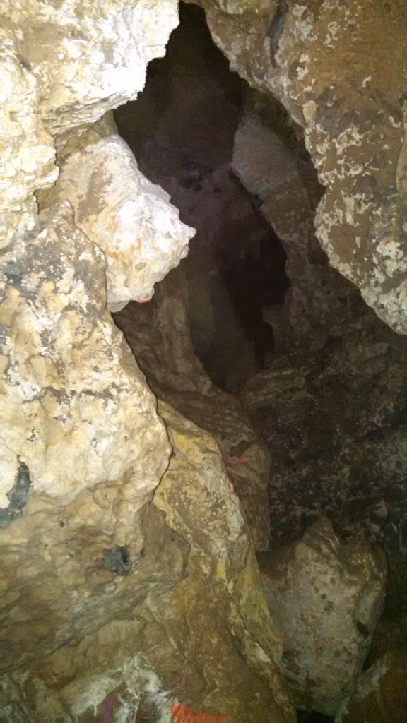 Tongue River cave passage